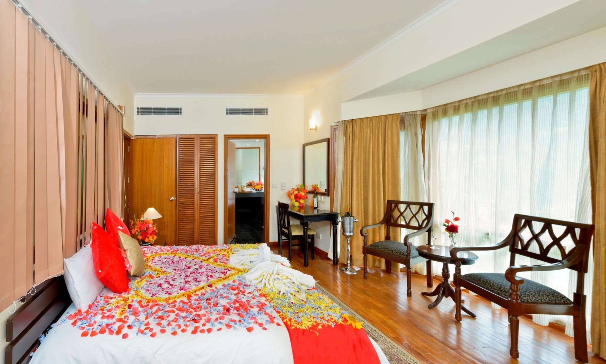 Solang Valley Resort Palchan Экстерьер фото