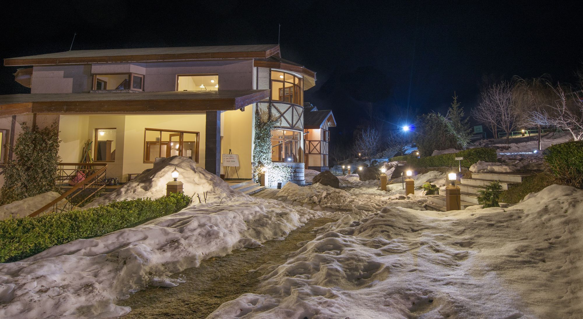 Solang Valley Resort Palchan Экстерьер фото