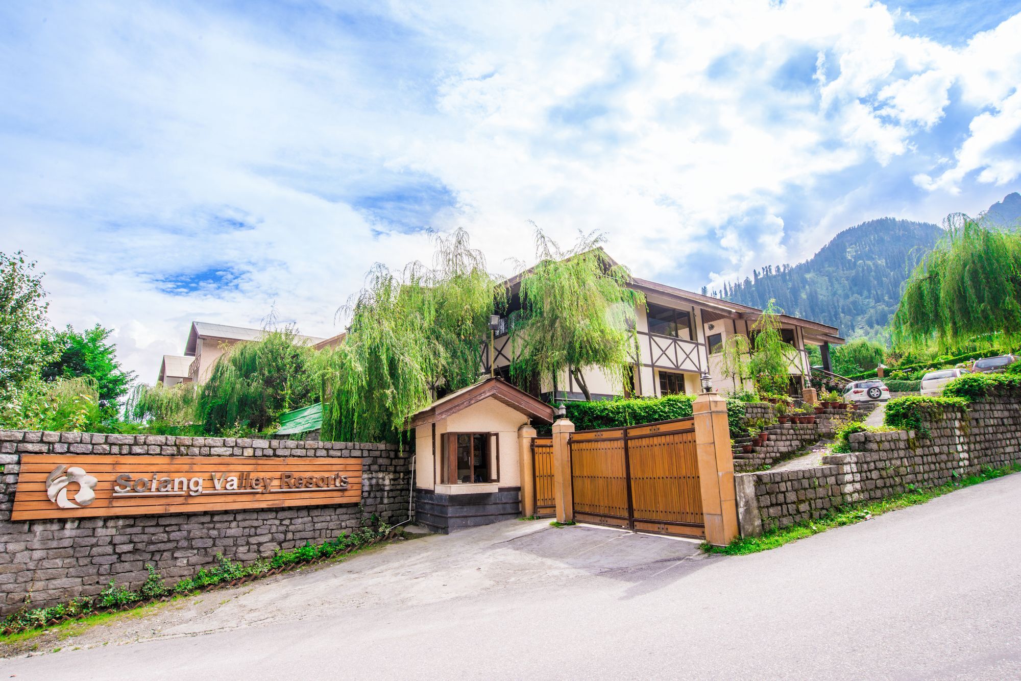 Solang Valley Resort Palchan Экстерьер фото
