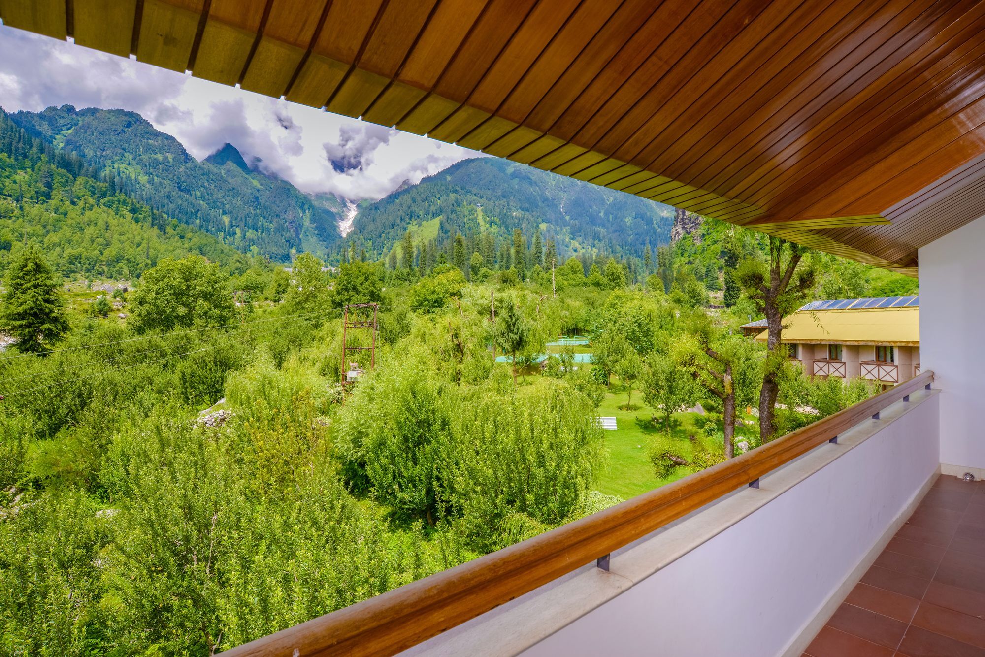 Solang Valley Resort Palchan Экстерьер фото