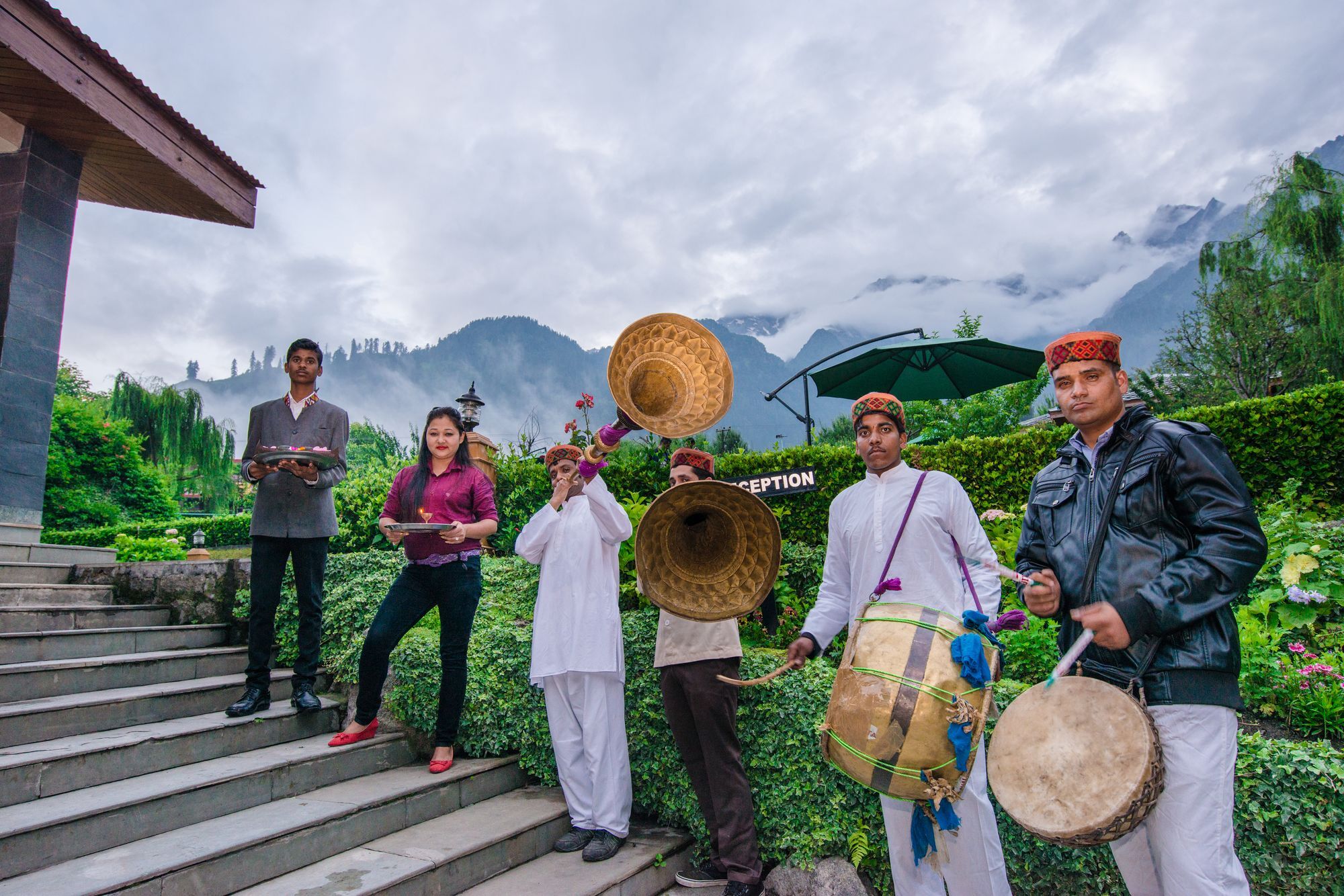 Solang Valley Resort Palchan Экстерьер фото
